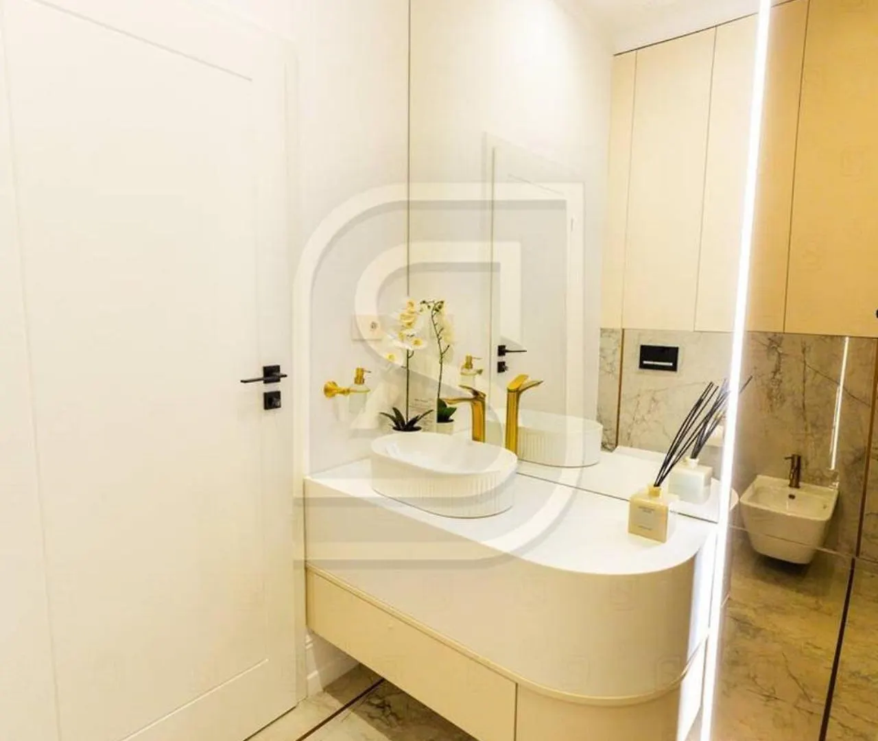 Supernova By Kristal Collection Apartment Bucharest
