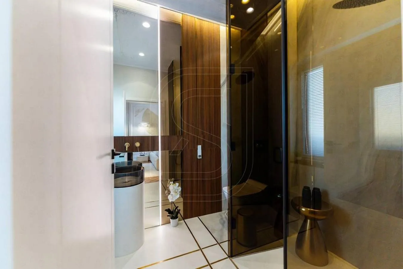 Supernova By Kristal Collection Apartment Bucharest