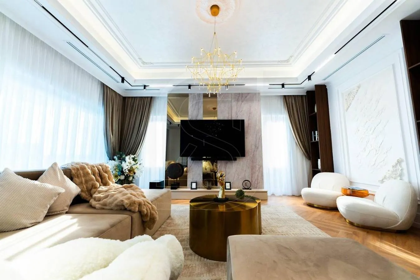 Supernova By Kristal Collection Apartment Bucharest
